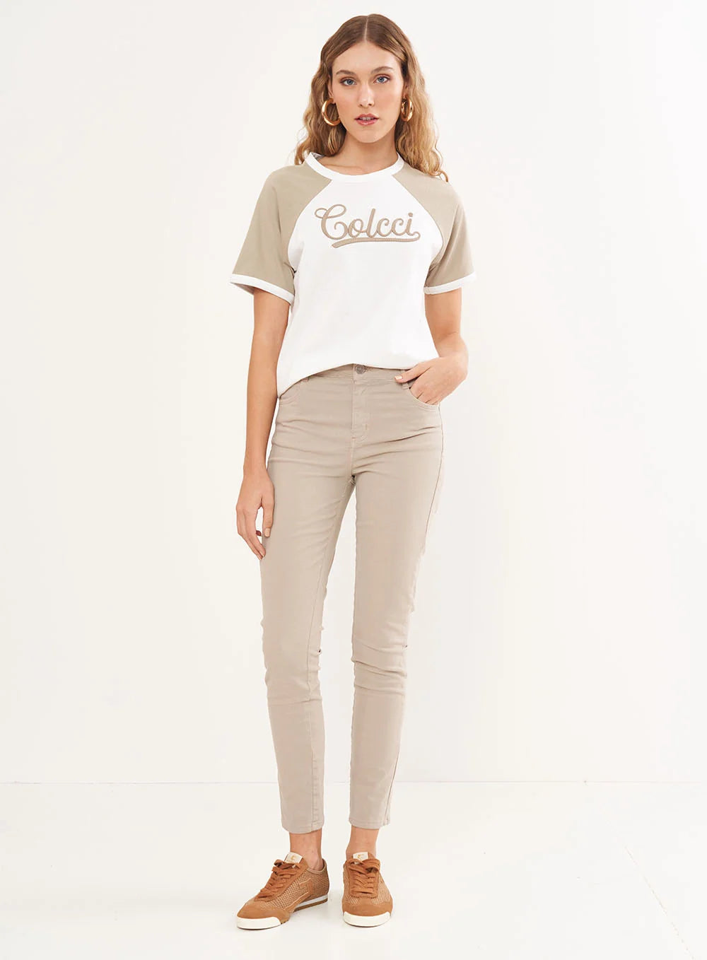 Calça Feminina Justa Em Sarja - Bia