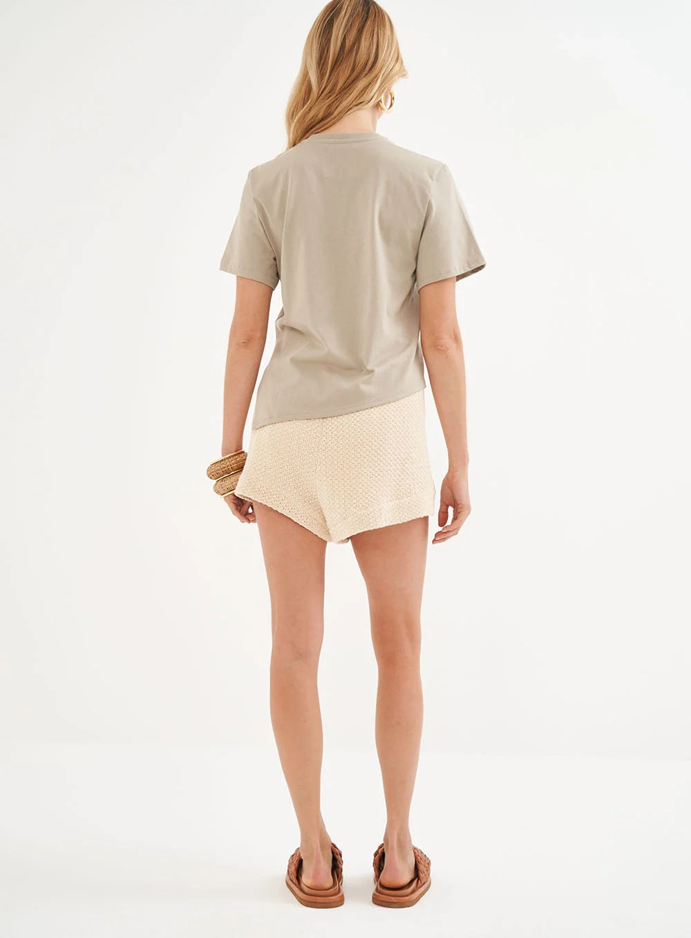 Camiseta Feminina Com Detalhe Assimétrico