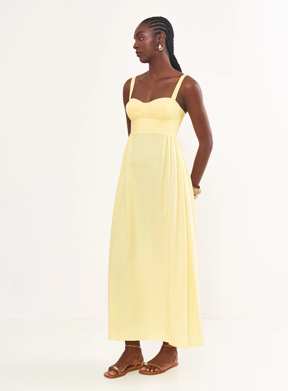 Vestido Midi Acinturado