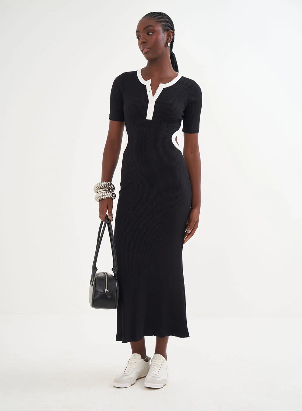 Vestido Canelado Midi Com Abertura Nas Costas