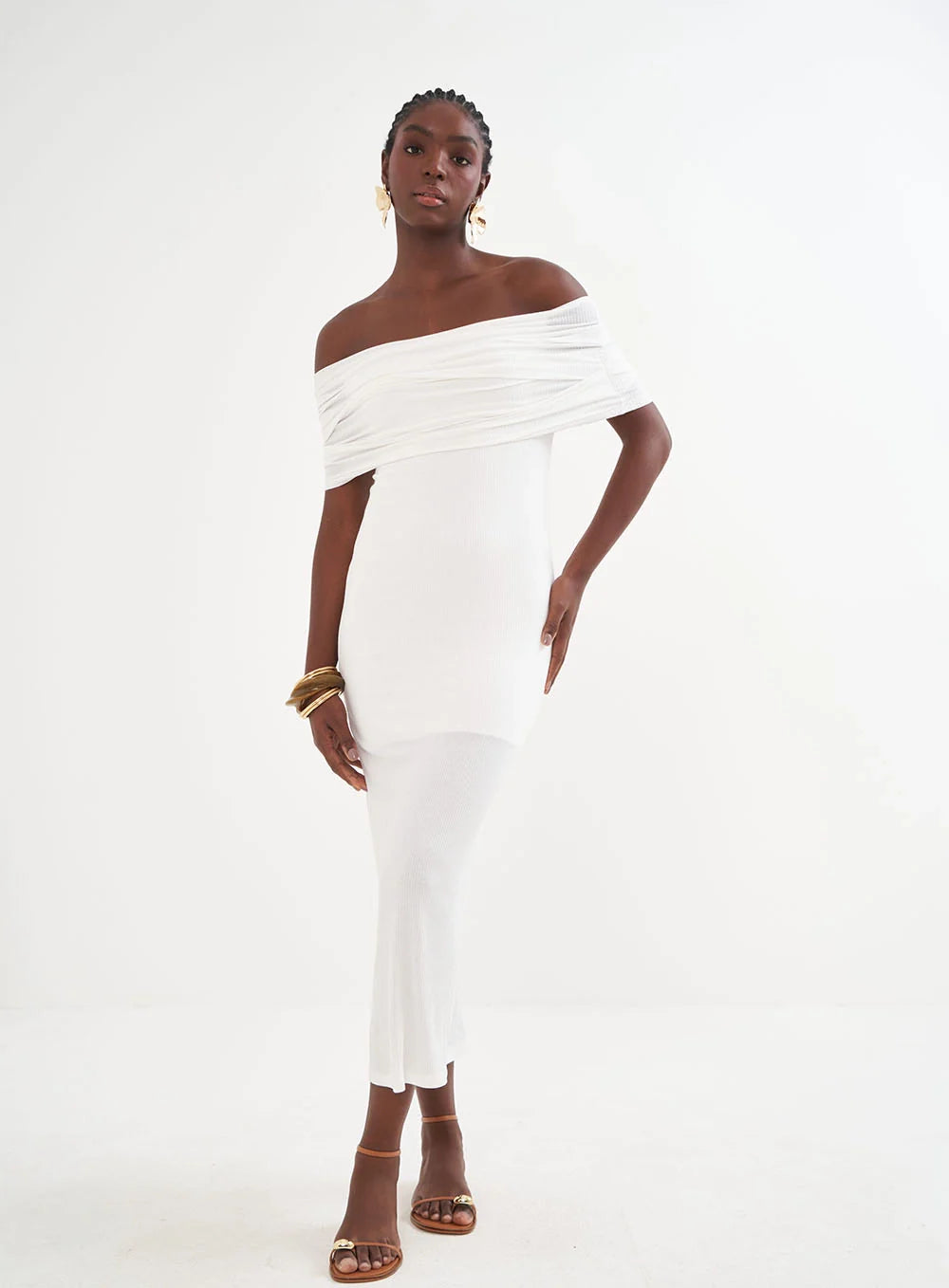 Vestido Midi Ombro À Ombro